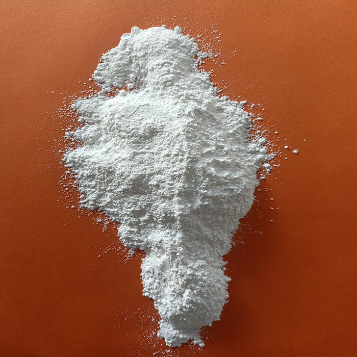 232-140-9 Struktur kubik Aluminium Fluorida Logam Untuk Fluks Kekuatan Tinggi