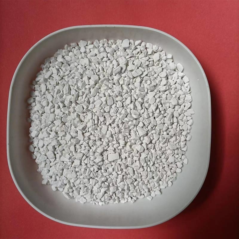Cryolite sintetis berbutir dengan titik leleh 1025o C untuk agen pemurnian
