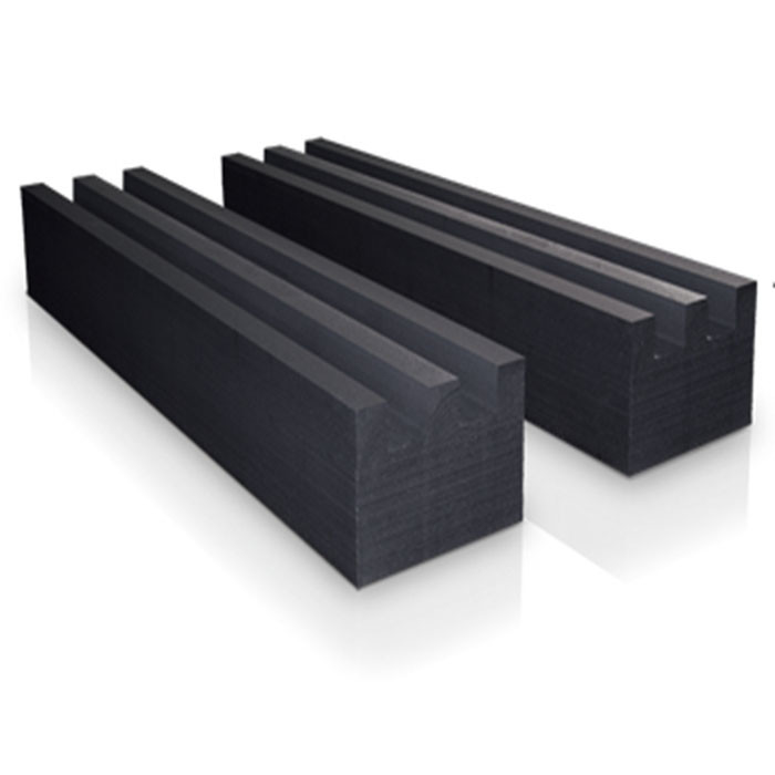Aluminium sel elektrolitik Katode Karbon Blok dengan Koefisien Ekspansi Termal 2.0-2.5 X10-6 / C Disesuaikan
