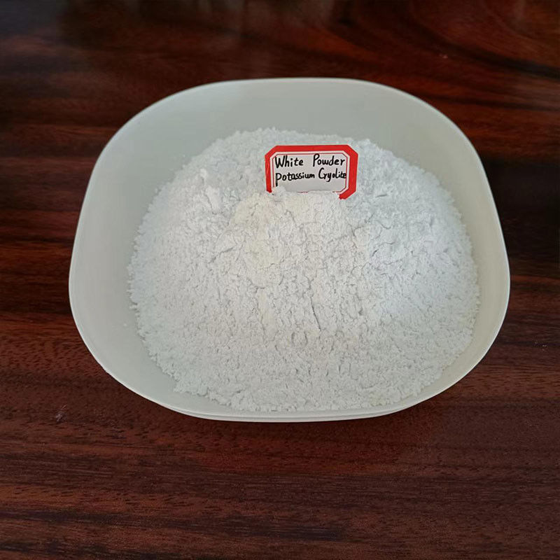 Kalium Cryolite tidak larut dalam air bubuk putih digunakan sebagai fluks dalam proses pengelasan las dan pembuatan aluminium