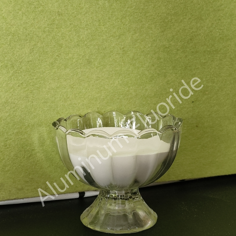 Produk Kimia White Sandy Alf3 Aluminium Fluoride Digunakan sebagai Bahan Penyedot Kejut